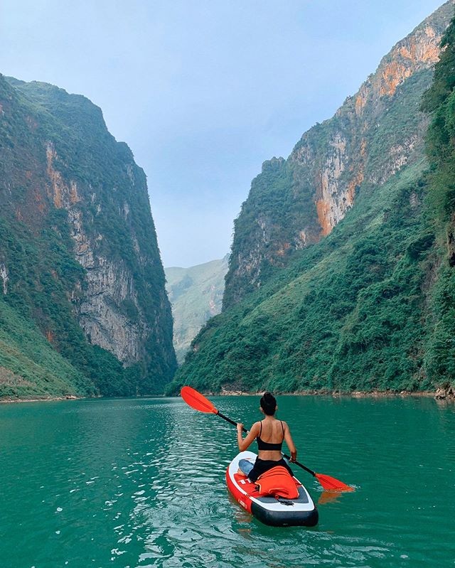 Lên Mã Pí Lèng chèo thuyền kayak, ngắm dòng sông Nho Quế thơ mộng - 5