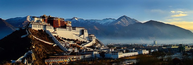 Tây Tạng đón gần 2 triệu du khách dịp Tuần lễ Vàng tháng 10 - 1