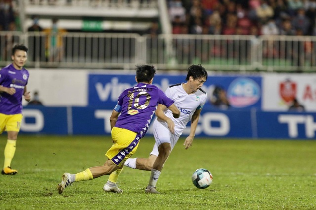 Thắng đậm HA Gia Lai, CLB Hà Nội áp sát ngôi đầu bảng V-League - 3 Thắng đậm HA Gia Lai, CLB Hà Nội áp sát ngôi đầu bảng V-League - 3