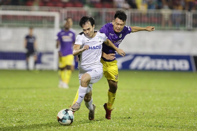 Hết mục tiêu ở V-League, HA Gia Lai thử nghiệm cả huấn luyện viên - 2 Hết mục tiêu ở V-League, HA Gia Lai thử nghiệm cả huấn luyện viên - 2