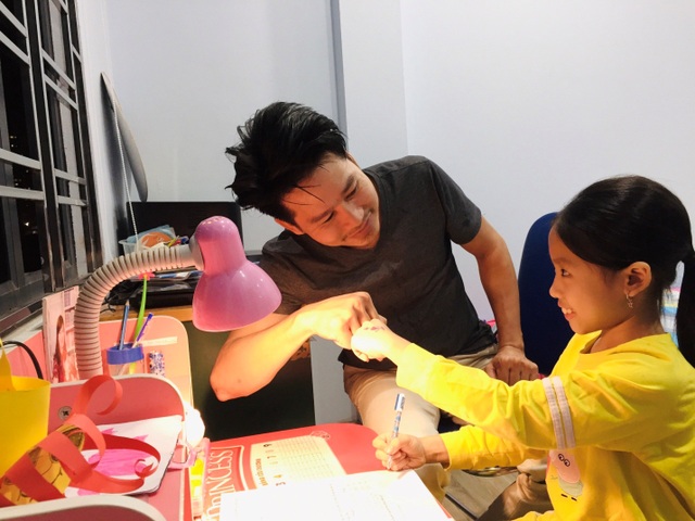Những mẹo nhỏ dạy trẻ học tại nhà giúp phụ huynh không “phát hỏa” - 1