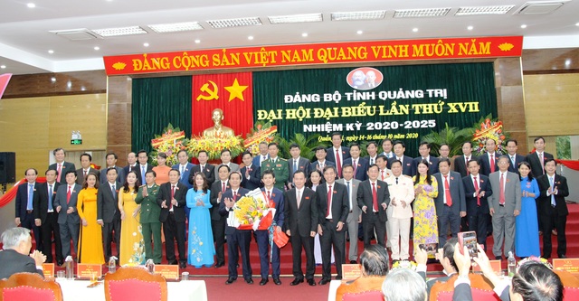 Highlighting solidarity, determination to take Quang Tri to new heights - 1