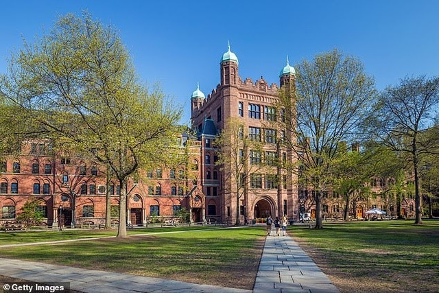 Bộ Tư pháp Mỹ kiện Đại học Yale vì kỳ thị thí sinh gốc Á - 1 Bộ Tư pháp Mỹ kiện Đại học Yale vì kỳ thị thí sinh gốc Á - 1