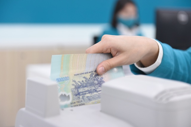 Lãi suất tiết kiệm VND ngân hàng nào cao nhất hiện nay? - 1 Lãi suất tiết kiệm VND ngân hàng nào cao nhất hiện nay? - 1