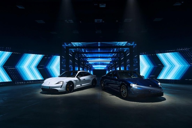 Porsche chính thức ra mắt dòng xe thể thao thuần điện cao cấp Taycan tại Việt Nam - 1 Porsche chính thức ra mắt dòng xe thể thao thuần điện cao cấp Taycan tại Việt Nam - 1