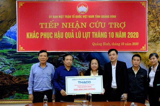 Thaco ủng hộ đồng bào bị lũ lụt 3 tỷ đồng - 3 Thaco ủng hộ đồng bào bị lũ lụt 3 tỷ đồng - 3