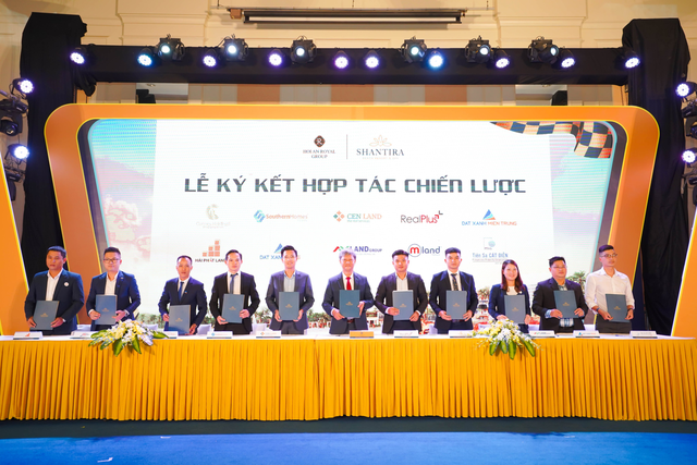 Vượt mưa bão, Tập đoàn Hoàng Gia Hội An khuấy động thị trường BĐS cuối năm 2020 - 2 Vượt mưa bão, Tập đoàn Hoàng Gia Hội An khuấy động thị trường BĐS cuối năm 2020 - 2