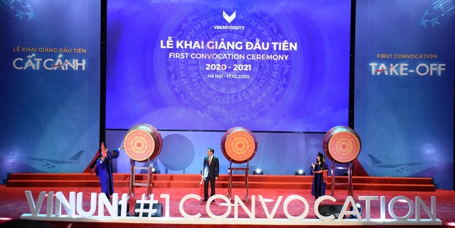Trường đại học VinUni khai giảng năm học đầu tiên - 4 Trường đại học VinUni khai giảng năm học đầu tiên - 4