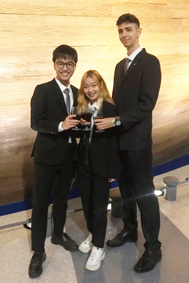 Em trai người mẫu Andrea thành hot TikToker, có thành tích học tập đáng nể - 6 Em trai người mẫu Andrea thành hot TikToker, có thành tích học tập đáng nể - 6