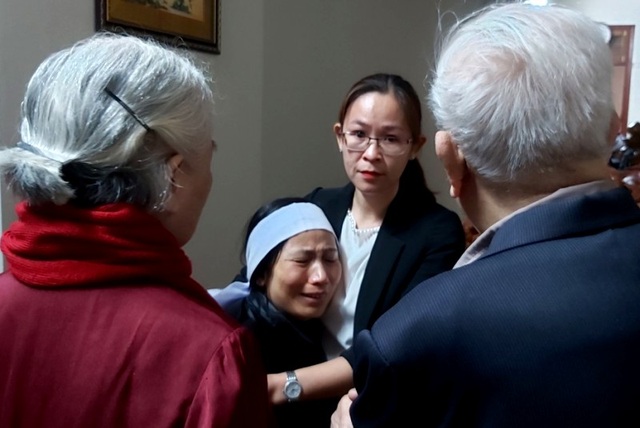 Tang thương Rào Trăng: Lỡ lời hẹn cuối tuần về đưa con đi nhập học - 5 Tang thương Rào Trăng: Lỡ lời hẹn cuối tuần về đưa con đi nhập học - 5