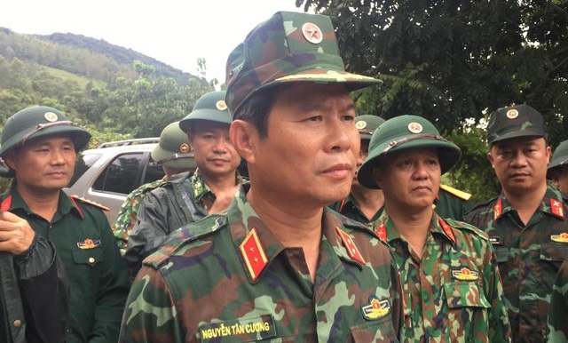 Bodies found 12 of 22 people missing due to mountainside in Quang Tri - 11