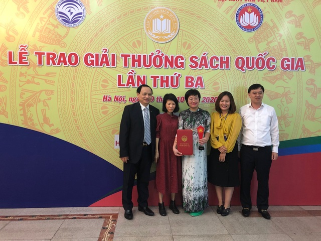 Bích Lan: “Lòng can đảm, sự quyết tâm đã giúp tôi vượt qua khoảng tối” - 3 Bích Lan: “Lòng can đảm, sự quyết tâm đã giúp tôi vượt qua khoảng tối” - 3