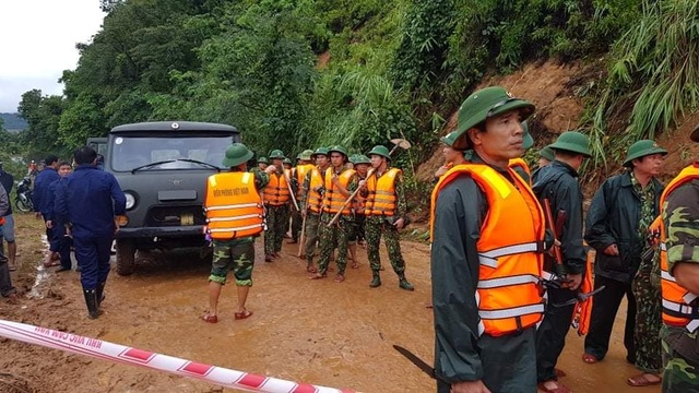 Hiện trường vụ lở núi kinh hoàng vùi lấp 22 cán bộ, chiến sĩ tại Quảng Trị - 5