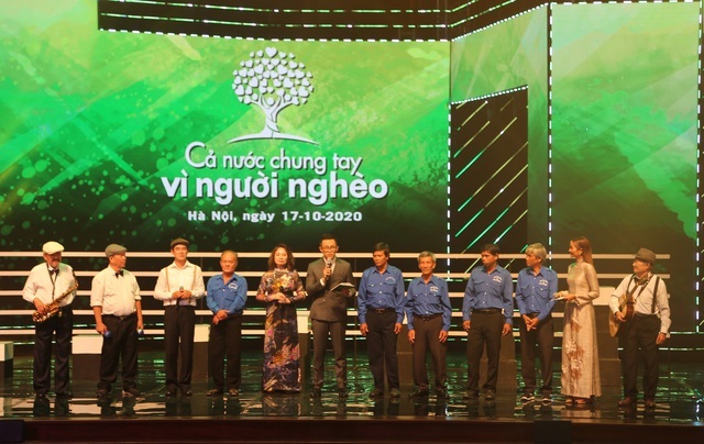 Thủ tướng: “Chung tay vì người nghèo là mệnh lệnh của trái tim” - 5 Thủ tướng: “Chung tay vì người nghèo là mệnh lệnh của trái tim” - 5