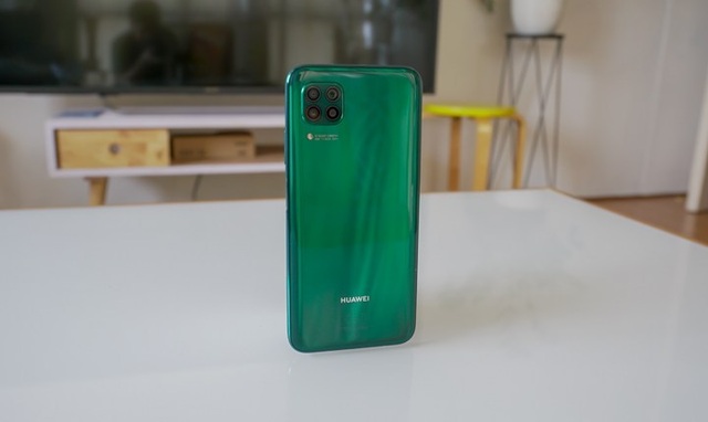 Có 5-7 triệu đồng, chọn smartphone nào để chơi game? - 4 Có 5-7 triệu đồng, chọn smartphone nào để chơi game? - 4