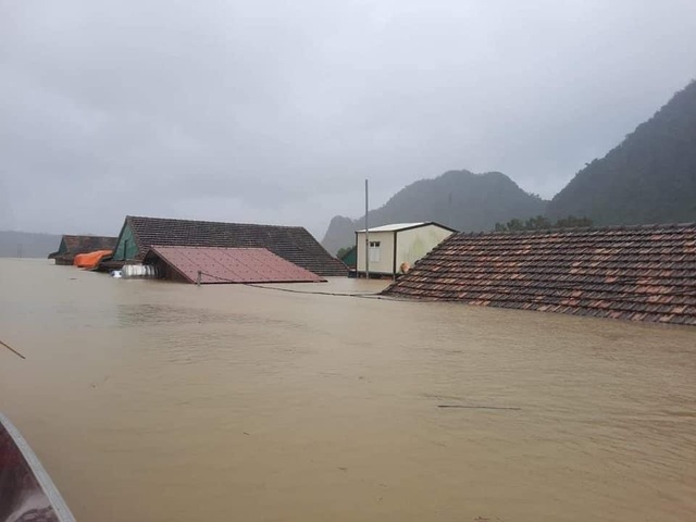 Quang Binh: Thousands of households were left empty-handed after the 