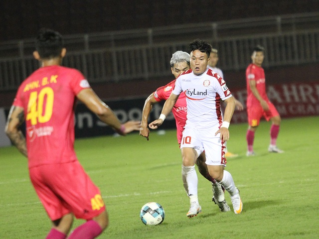 HLV Sài Gòn FC thừa nhận khó khăn trong cuộc đua vô địch - 5 HLV Sài Gòn FC thừa nhận khó khăn trong cuộc đua vô địch - 5