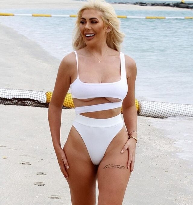 Chloe Ferry tuyên bố dừng phẫu thuật thẩm mỹ - 7 Chloe Ferry tuyên bố dừng phẫu thuật thẩm mỹ - 7