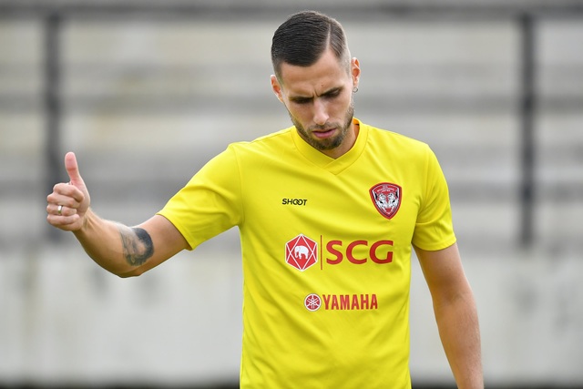 Tân HLV Muangthong United chưa tính chuyện sẽ thay Đặng Văn Lâm - 1 Tân HLV Muangthong United chưa tính chuyện sẽ thay Đặng Văn Lâm - 1