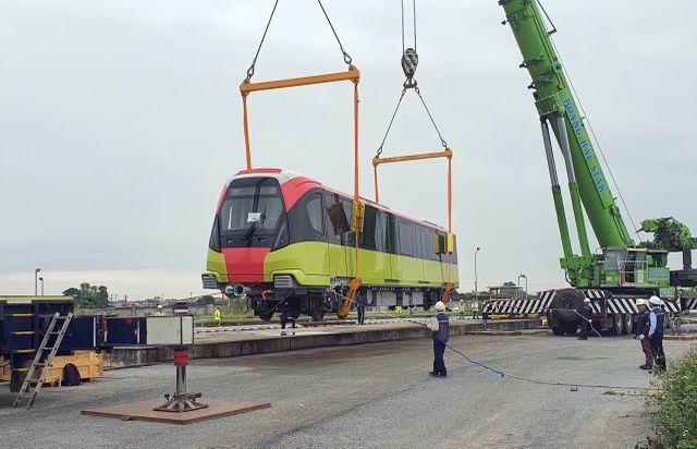 Đoàn tàu Nhổn - ga Hà Nội đã về đích - 6 Đoàn tàu Nhổn - ga Hà Nội đã về đích - 6
