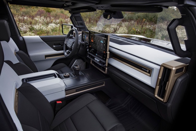 Hummer EV - Sự trở lại ấn tượng của huyền thoại off-road Mỹ - 11 Hummer EV - Sự trở lại ấn tượng của huyền thoại off-road Mỹ - 11