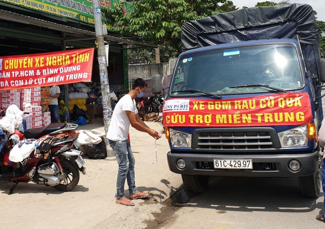 Gói 10.000 chiếc bánh chưng, bánh tét hỗ trợ đồng bào miền Trung - 10 Gói 10.000 chiếc bánh chưng, bánh tét hỗ trợ đồng bào miền Trung - 10
