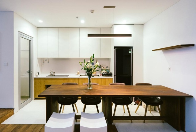 Chi 950 triệu đồng, vợ chồng ở Sài Gòn “biến” nhà 75m2 như rộng ra gấp đôi - 7 Chi 950 triệu đồng, vợ chồng ở Sài Gòn “biến” nhà 75m2 như rộng ra gấp đôi - 7
