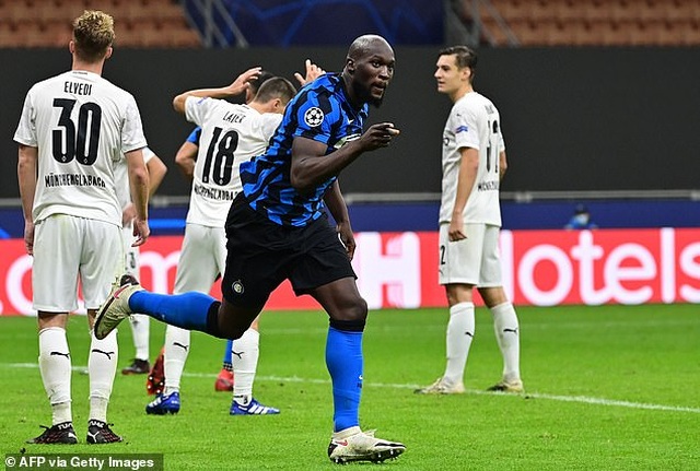 Lukaku lập cú đúp, Inter Milan “hút chết” trên sân nhà - 6 Lukaku lập cú đúp, Inter Milan “hút chết” trên sân nhà - 6