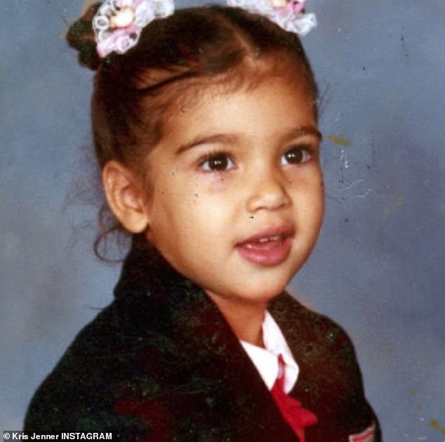 Lần hiếm hoi Kanye West bày tỏ tình cảm với Kim Kardashian trên mạng - 5 Lần hiếm hoi Kanye West bày tỏ tình cảm với Kim Kardashian trên mạng - 5