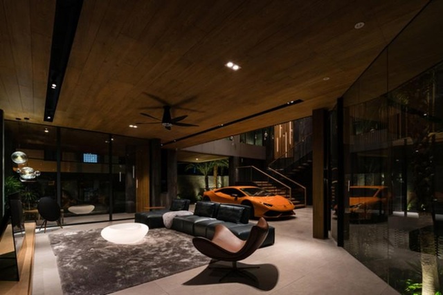 Biệt thự hơn 1.000 m2 chứa cả bộ sưu tập siêu xe “khủng” ở Sài Gòn - 5