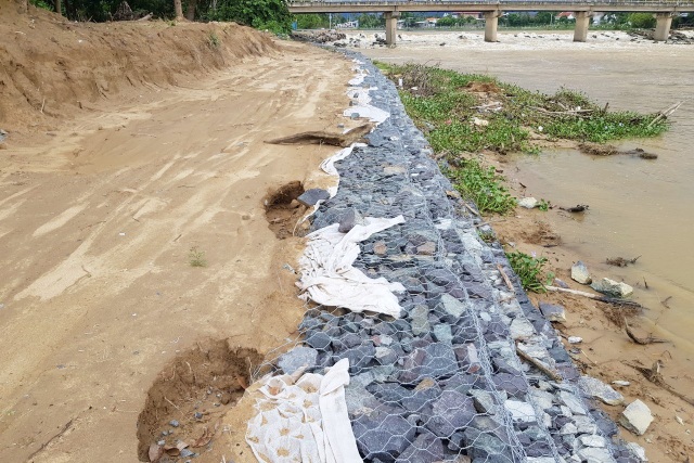 Văn bản lạ gây phẫn nộ tại TP Nha Trang: Dân mòn mỏi ngóng từng ngày! - 2 Văn bản lạ gây phẫn nộ tại TP Nha Trang: Dân mòn mỏi ngóng từng ngày! - 2