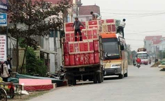 Buôn thịt lợn, bán đồng nát thành đại gia, cả làng toàn biệt thự sang giàu không tưởng - 1 Buôn thịt lợn, bán đồng nát thành đại gia, cả làng toàn biệt thự sang giàu không tưởng - 1