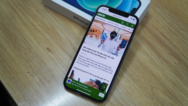 Trải nghiệm iPhone 12 Pro tại Việt Nam, giá từ 31 triệu đồng - 1