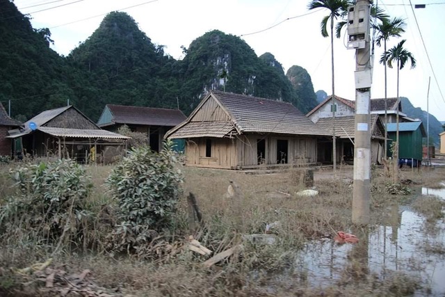 Quang Binh: Thousands of households were left empty-handed after the 