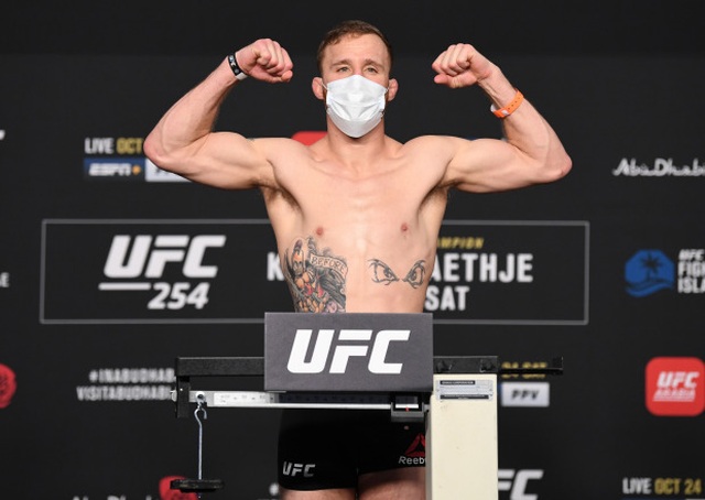 Võ sĩ Khabib Nurmagomedov đã sẵn sàng dìm chết Justin Gaethje - 2 Võ sĩ Khabib Nurmagomedov đã sẵn sàng dìm chết Justin Gaethje - 2