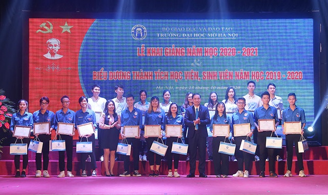Đại học Mở Hà Nội khai giảng trực tuyến ở điểm cầu quốc tế và trong nước - 4