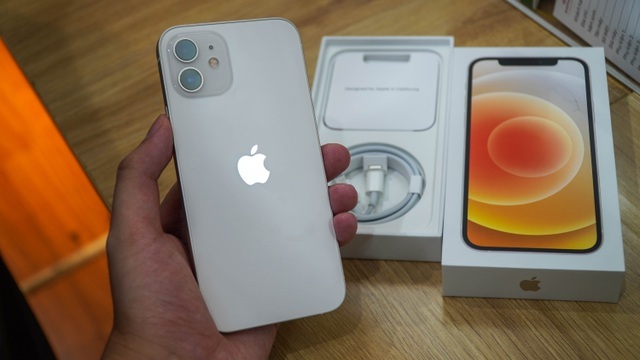 Những tiện ích dư thừa của iPhone 12 người dùng nên cân nhắc trước khi mua - 6 Những tiện ích dư thừa của iPhone 12 người dùng nên cân nhắc trước khi mua - 6