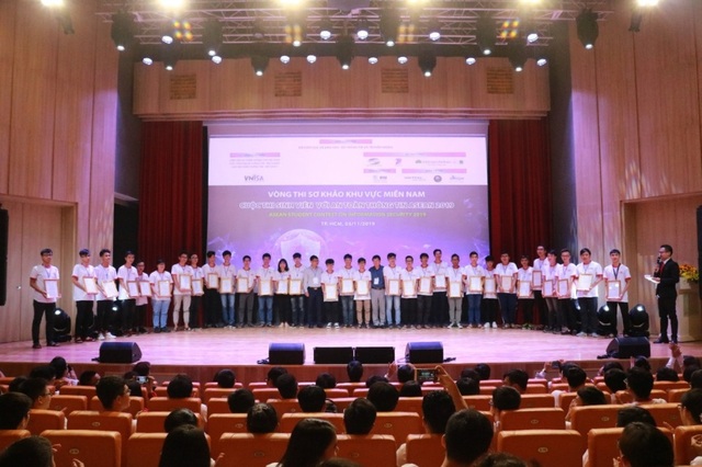 SIU đăng cai cuộc thi “Sinh viên với An toàn thông tin ASEAN 2020” - 1 SIU đăng cai cuộc thi “Sinh viên với An toàn thông tin ASEAN 2020” - 1