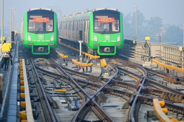 There are almost 100 Chinese employees, about to operate the Cat Linh - Ha Dong Railway - 1