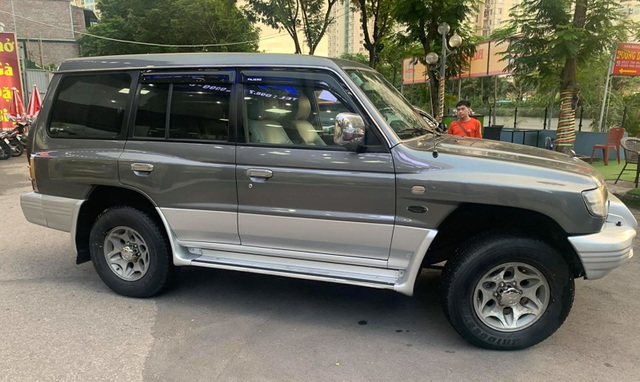 Những mẫu ô tô cũ 7 chỗ gầm cao giá chỉ bằng Honda SH - 9 Những mẫu ô tô cũ 7 chỗ gầm cao giá chỉ bằng Honda SH - 9