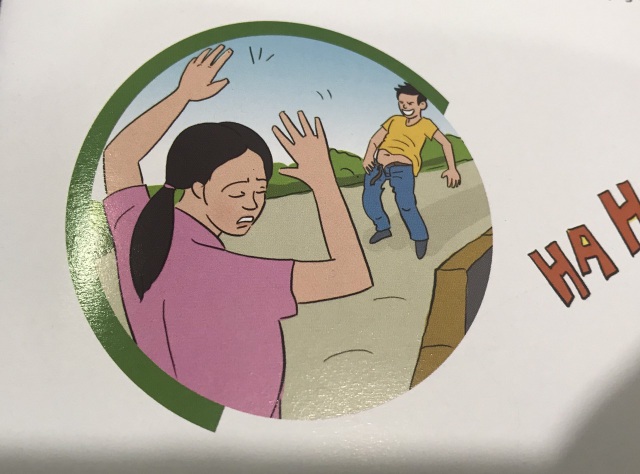 Nữ công nhân hoảng loạn vì gặp phải kẻ bệnh hoạn phô hàng - 2 Nữ công nhân hoảng loạn vì gặp phải kẻ bệnh hoạn phô hàng - 2