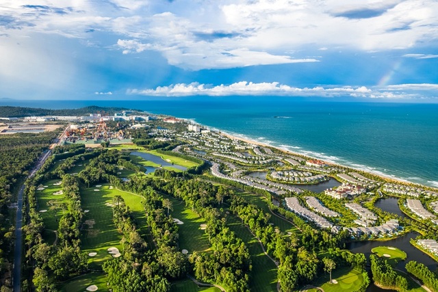 Xe buýt điện thay đổi diện mạo đô thị, tăng tốc du lịch - 2 Xe buýt điện thay đổi diện mạo đô thị, tăng tốc du lịch - 2