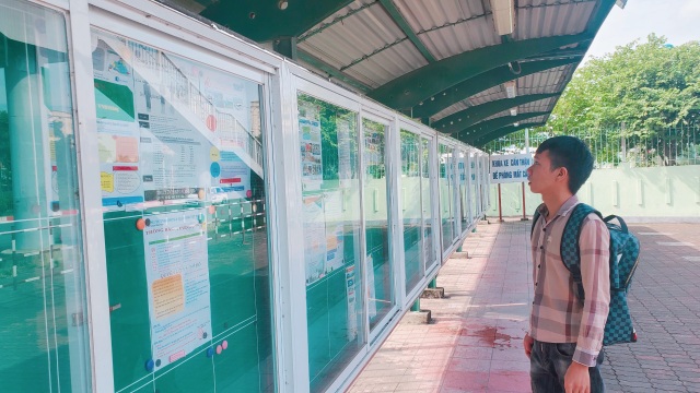 Hà Nội: Gần cuối năm công nhân vẫn mỏi mòn tìm việc - 3 Hà Nội: Gần cuối năm công nhân vẫn mỏi mòn tìm việc - 3