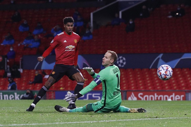 Những khoảnh khắc chiến thắng tưng bừng của Man Utd trước RB Leipzig - 12 Những khoảnh khắc chiến thắng tưng bừng của Man Utd trước RB Leipzig - 12