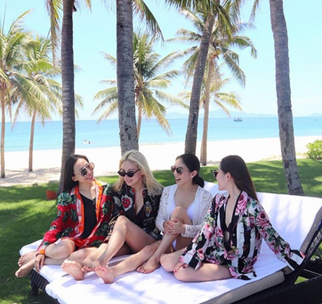 Những tiểu thư châu Á sinh ra đã “ngậm thìa vàng” tốt nghiệp trường nào? - 8 Những tiểu thư châu Á sinh ra đã “ngậm thìa vàng” tốt nghiệp trường nào? - 8