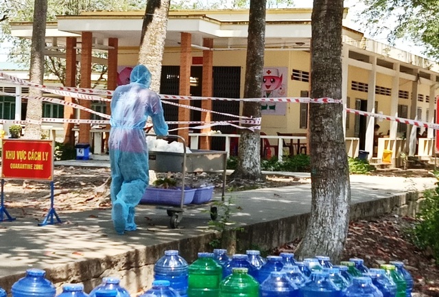 6 chuyên gia Ấn Độ mắc Covid-19 được xuất viện, 1 ca tái dương tính - 3 6 chuyên gia Ấn Độ mắc Covid-19 được xuất viện, 1 ca tái dương tính - 3