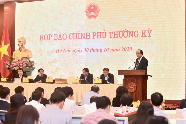 GDP Việt Nam đạt hơn 340 tỷ USD, vượt Singapore và Malaysia - 3 GDP Việt Nam đạt hơn 340 tỷ USD, vượt Singapore và Malaysia - 3
