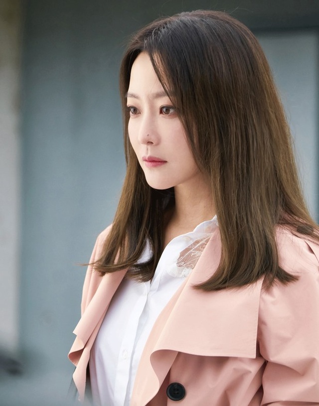 Kim Hee Sun - Mỹ nhân nhận mình đẹp hơn Song Hye Kyo, Kim Tae Hee - 16 Kim Hee Sun - Mỹ nhân nhận mình đẹp hơn Song Hye Kyo, Kim Tae Hee - 16