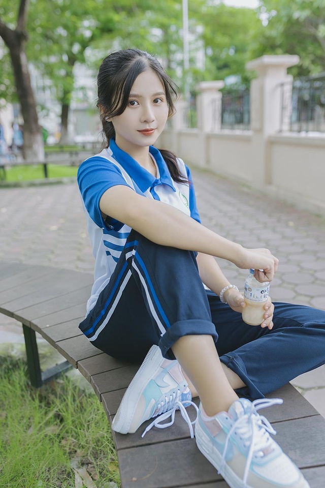 Nhan sắc thăng hạng của “hot girl mùa thi” nổi tiếng một năm trước - 7 Nhan sắc thăng hạng của “hot girl mùa thi” nổi tiếng một năm trước - 7