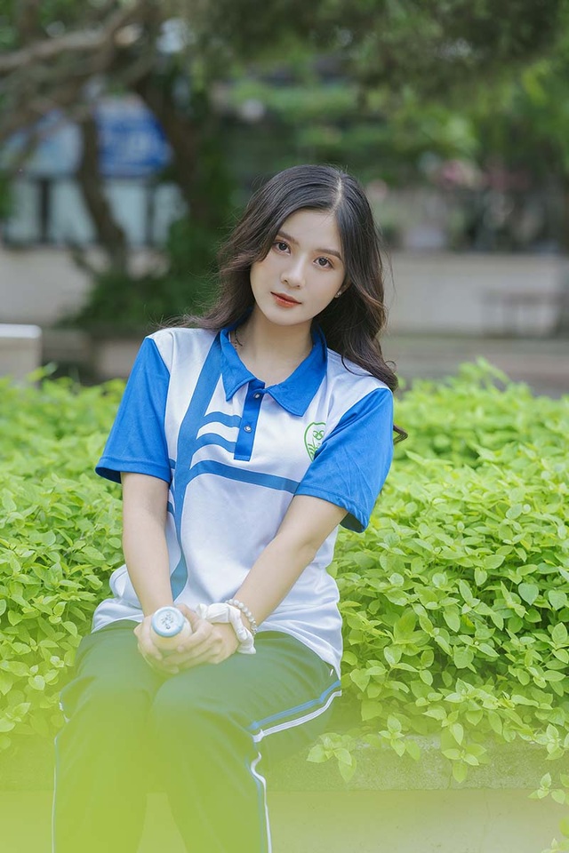 Nhan sắc thăng hạng của “hot girl mùa thi” nổi tiếng một năm trước - 10 Nhan sắc thăng hạng của “hot girl mùa thi” nổi tiếng một năm trước - 10